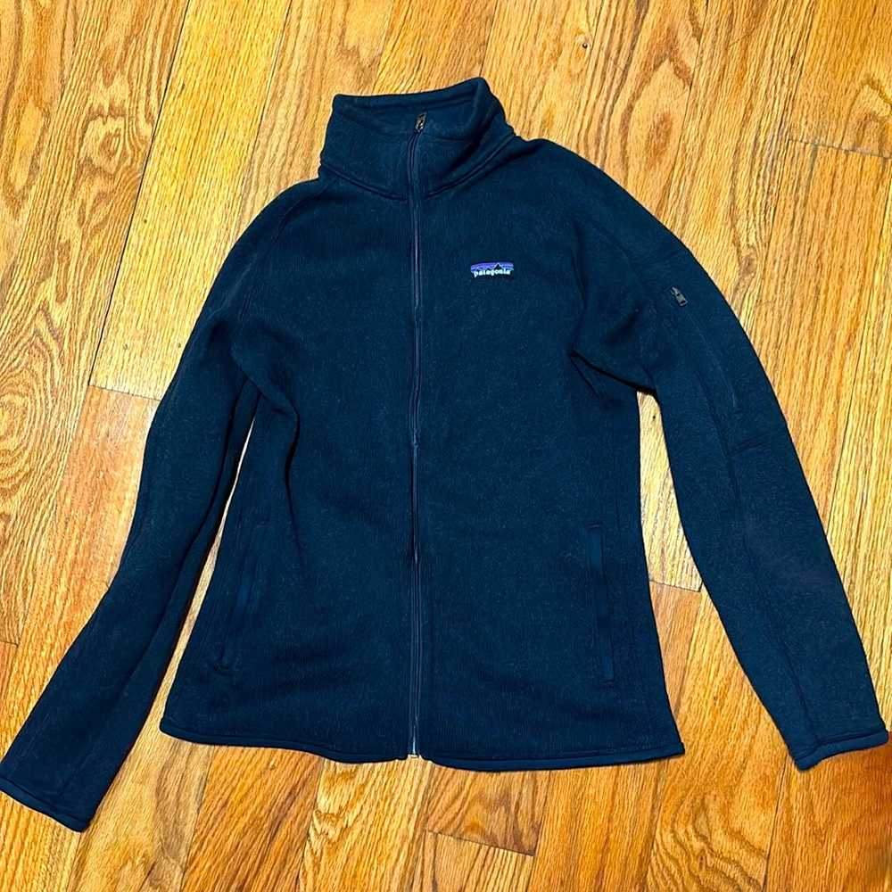 Patagonia Women’s better sweater jacket (navy), size medium